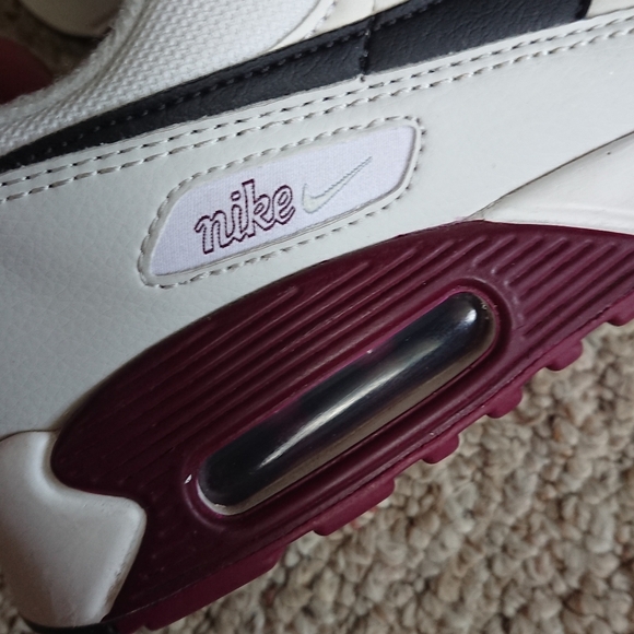 NIKE AIR MAX 90 white black dark beetroot DH1316-100 SIZE 7 - Picture 7 of 16